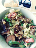 Sizzling Fresh Mongolian Bbq food