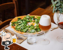 Al Segno Pizza In Osteria food