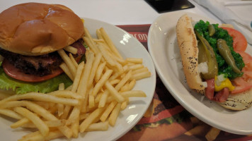 Steak 'n Shake food