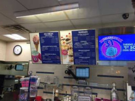 Baskin-robbins inside