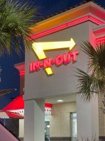 In-n-out Burger food