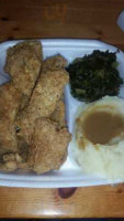 Carzell's Kitchen Llc food