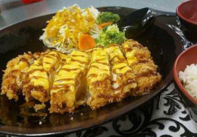 Tonki Donkatsu food