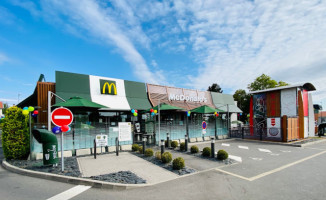 Mcdonald's outside