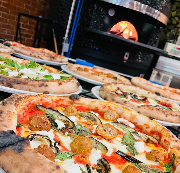 Og Pizzeria La Familia Inde