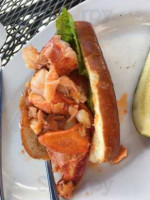 Lobsterman's Wharf food