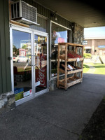 Anar Food Grocery outside