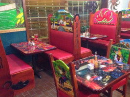 Los Compadres food