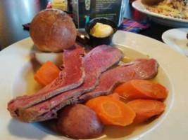 Molly Macpherson's Scottish Pub Grill food