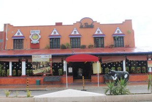 La Parrilla Cancún outside