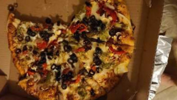 Domino's Pizza food