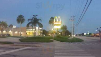 Mcdonald's outside