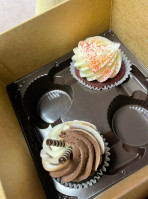 Gigi's Cupcakes food