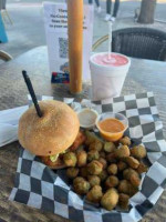 Fannie's On The Beach food