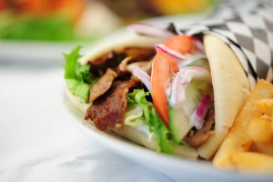 Shawerma Plus food