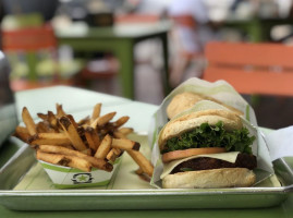 Burgerfi food