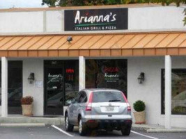 Arianna's Italian Grill outside