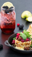 SHAKER Cuisine & Mixologie Ste-Foy food