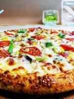 Nesli Pizza food