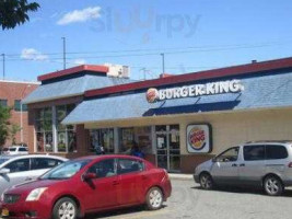 Burger King outside