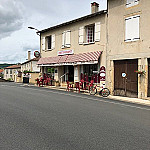 Restaurant le Relais du Pont Neuf outside