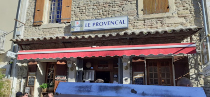 Le Provencal 140 Avenue De La Rabasse 84600 Richerenches food