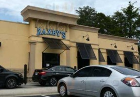 Zaxby's Chicken Fingers Buffalo Wings outside