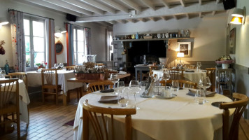 Auberge du Moulinel food