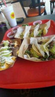 Chando's Tacos food