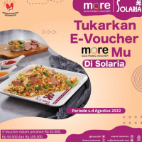 Solaria Ayani Megamall Pontianak food