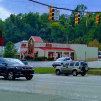 Arby's outside