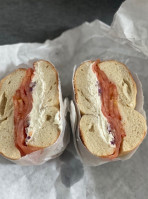 Mannino's Bagel Bakery food