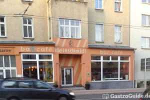 Kleinschmidt Bar und Cafe outside