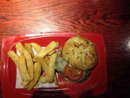 Red Robin Gourmet Burgers food