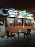 Pizzeria Dal Nonno inside