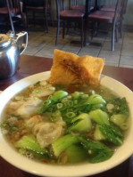 Pho Saigon Narath Ny food