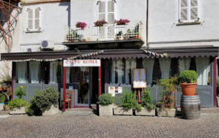 Roma Café And Wines outside