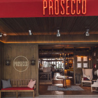 Prosecco Santa Fe inside