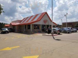 Whataburger outside