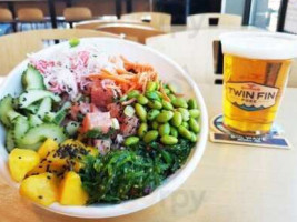 Twin Fin Poke food