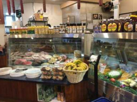 Hymie's Merion Delicatessen food