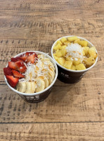 Acai Republic food