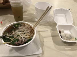 Babytuna Poki Pho food