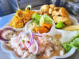 Ceviches Peru food