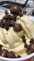 Indyo Frozen Yogurt food