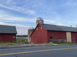 Tulmeadow Farm inside