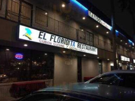 El Floridita outside