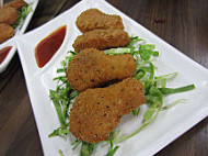 Su Life Vegetarian Restaurant food