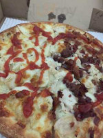 Villagio Pizza food