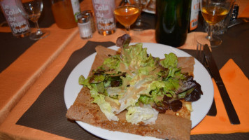 Creperie Les Korrigans food